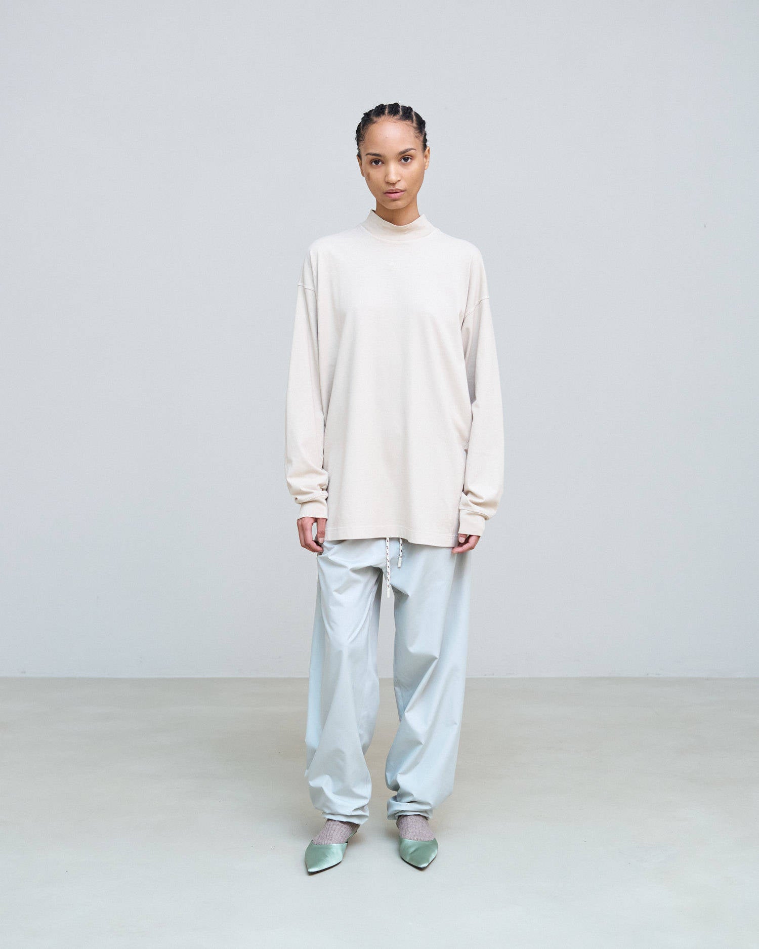 T-SHIRT A MANICA LUNGA CON RICAMO Sand