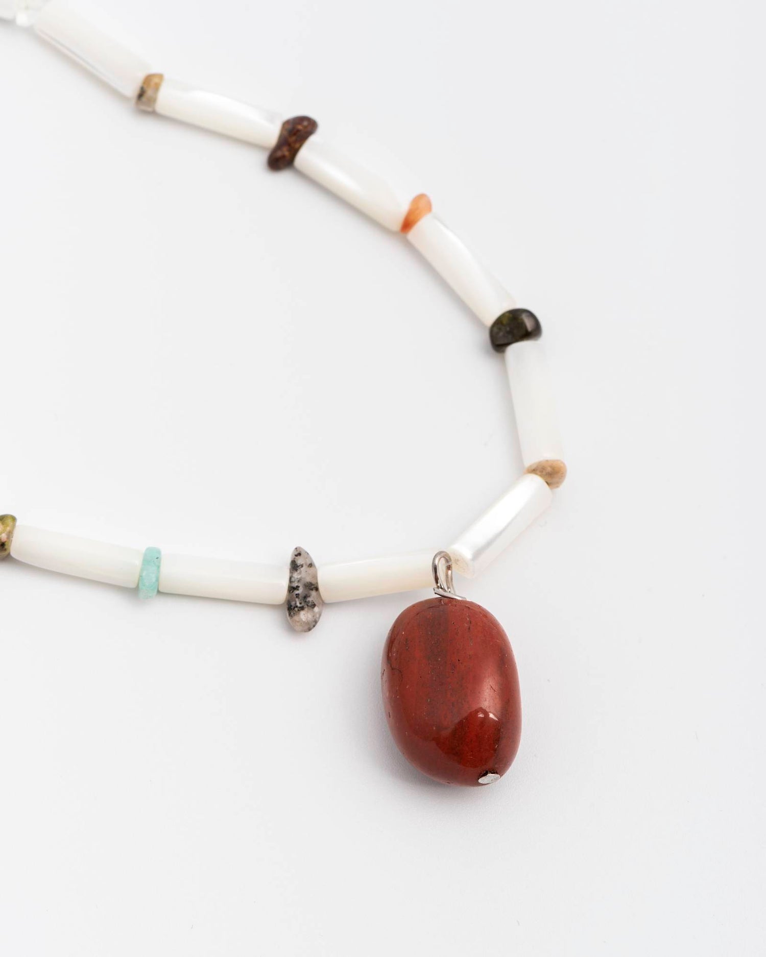 COLLANA IN MADREPERLA
