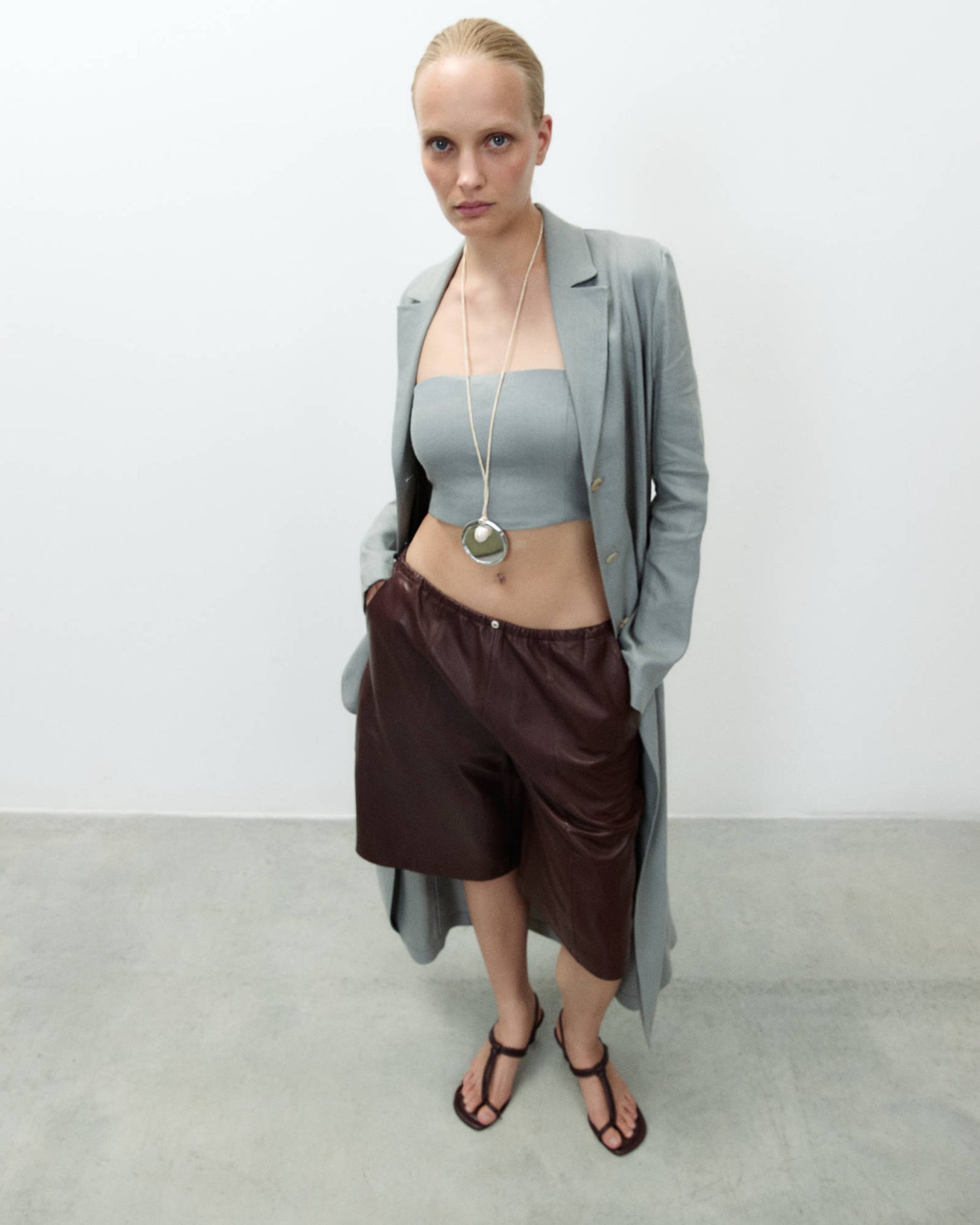 SPOLVERINO IN LINO