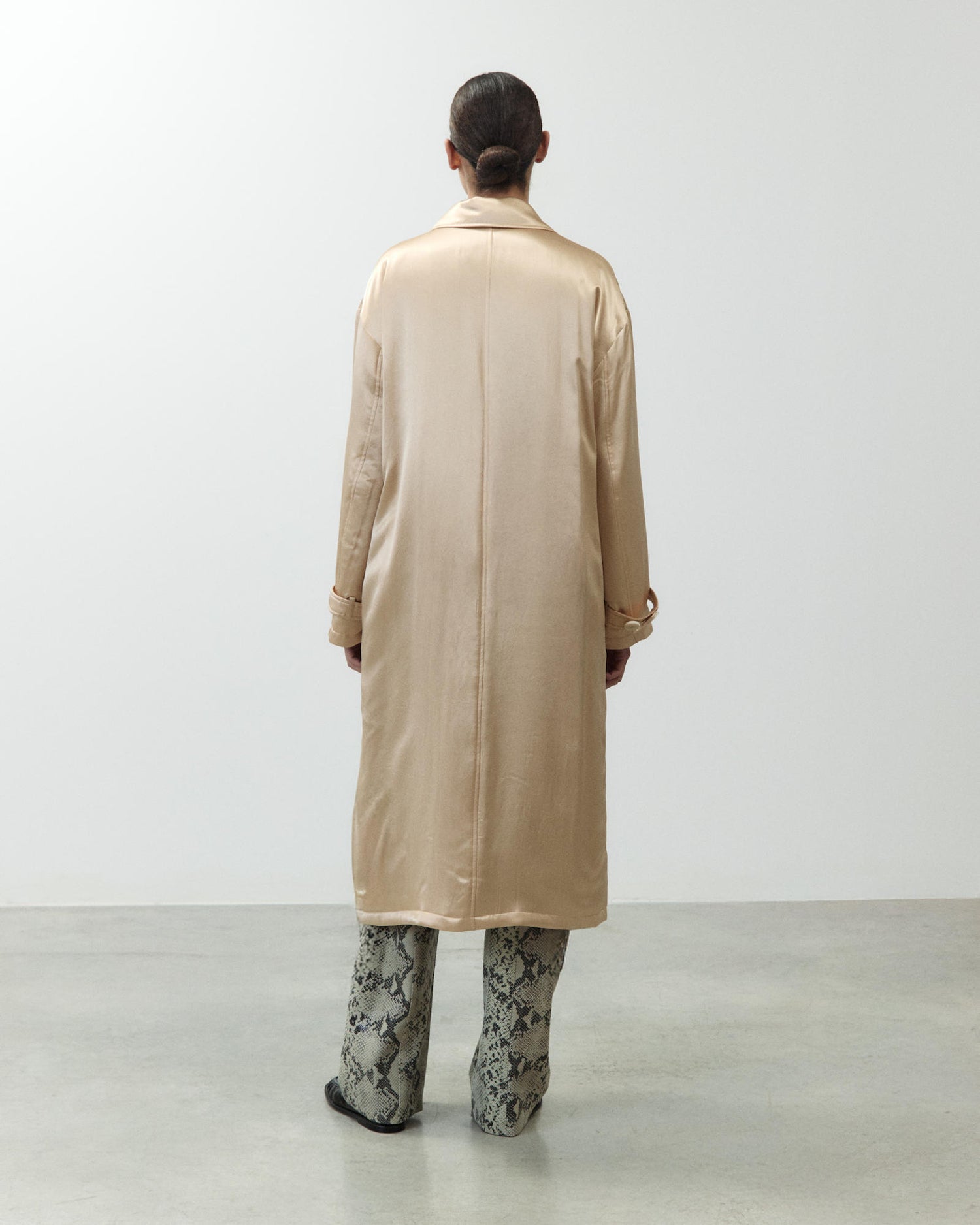 CAPPOTTO LUNGO SATIN