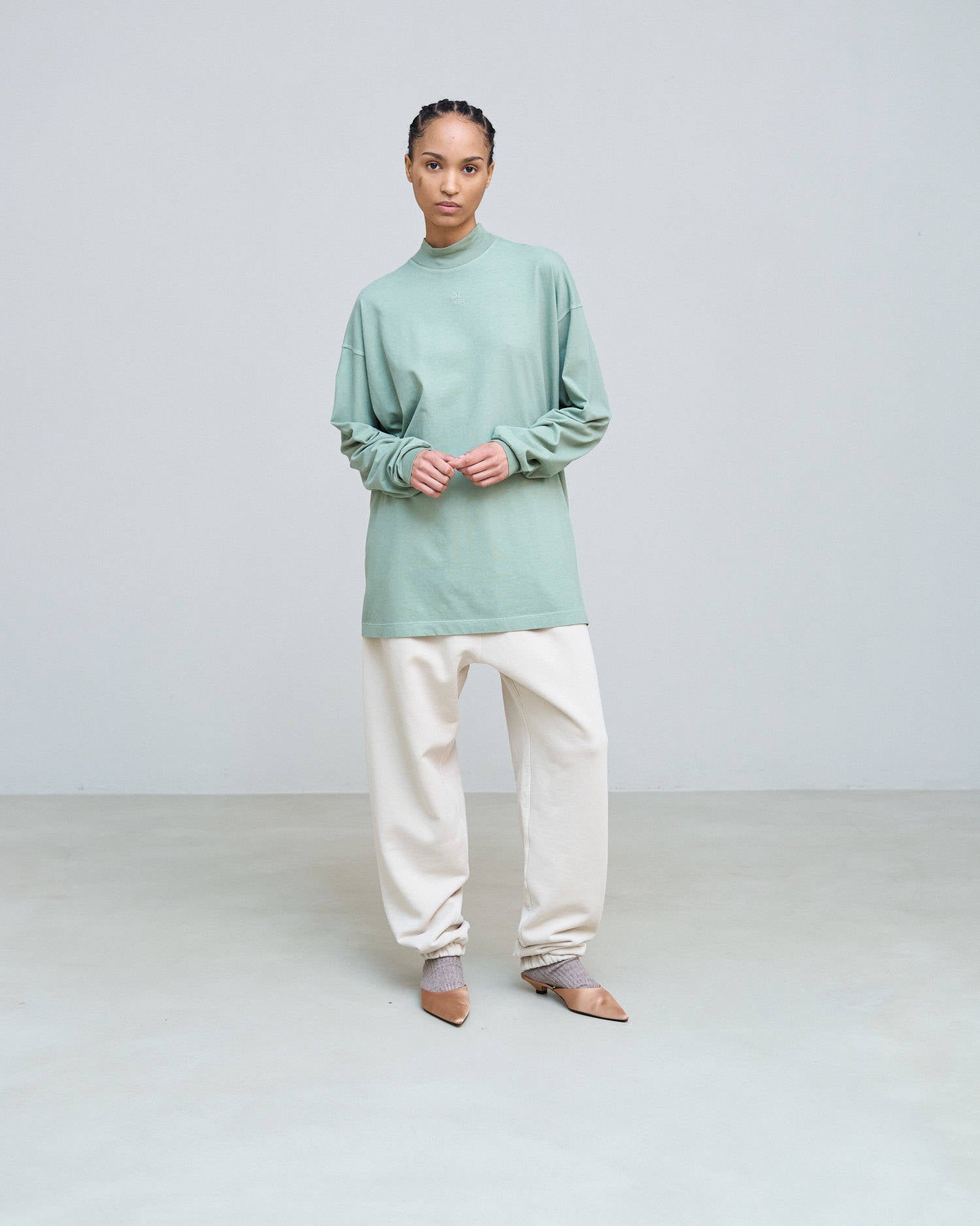 T-SHIRT A MANICA LUNGA CON RICAMO Salvia