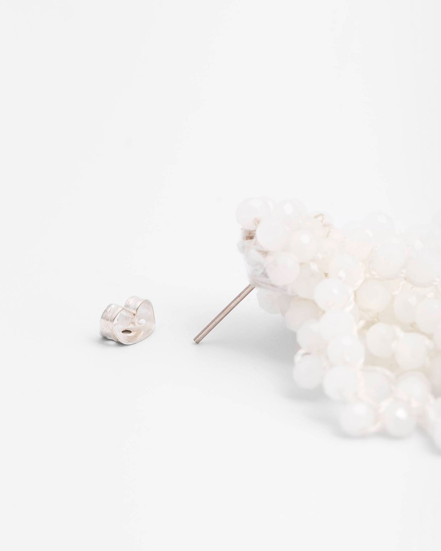 ORECCHINO LUNGO CROCHET BEADS