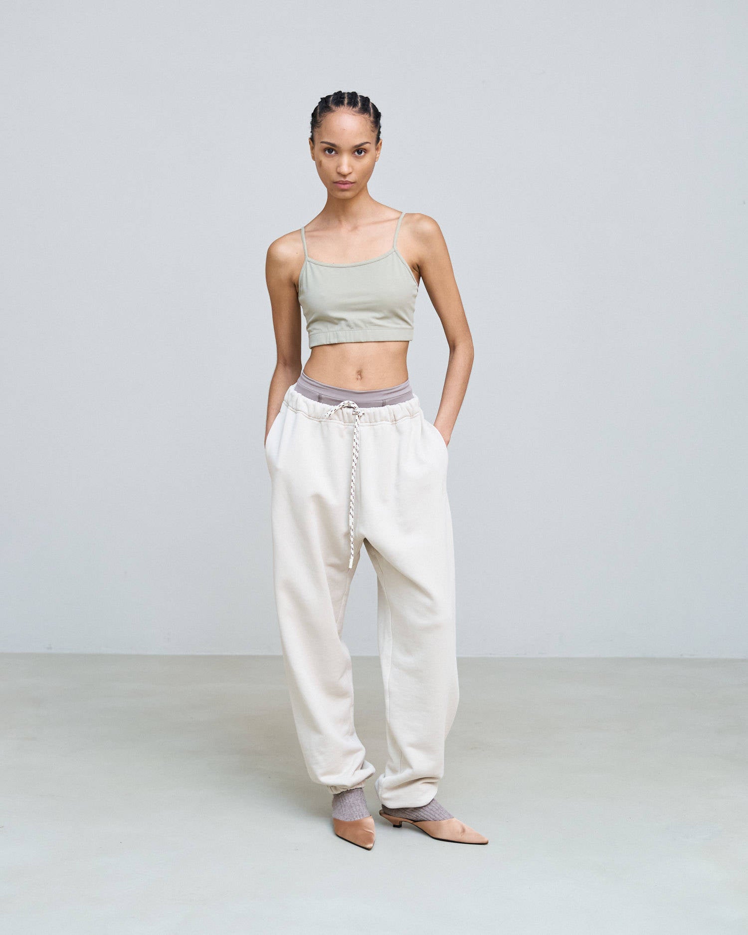 JOGGERS IN FELPA CON RICAMO Sand