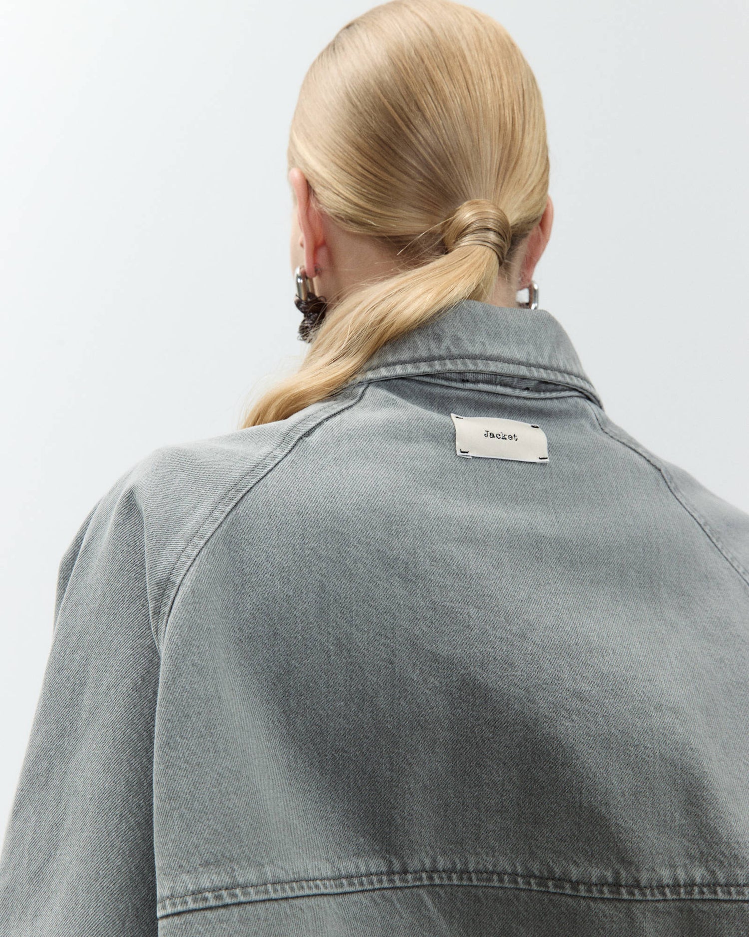 BOMBER IN DENIM