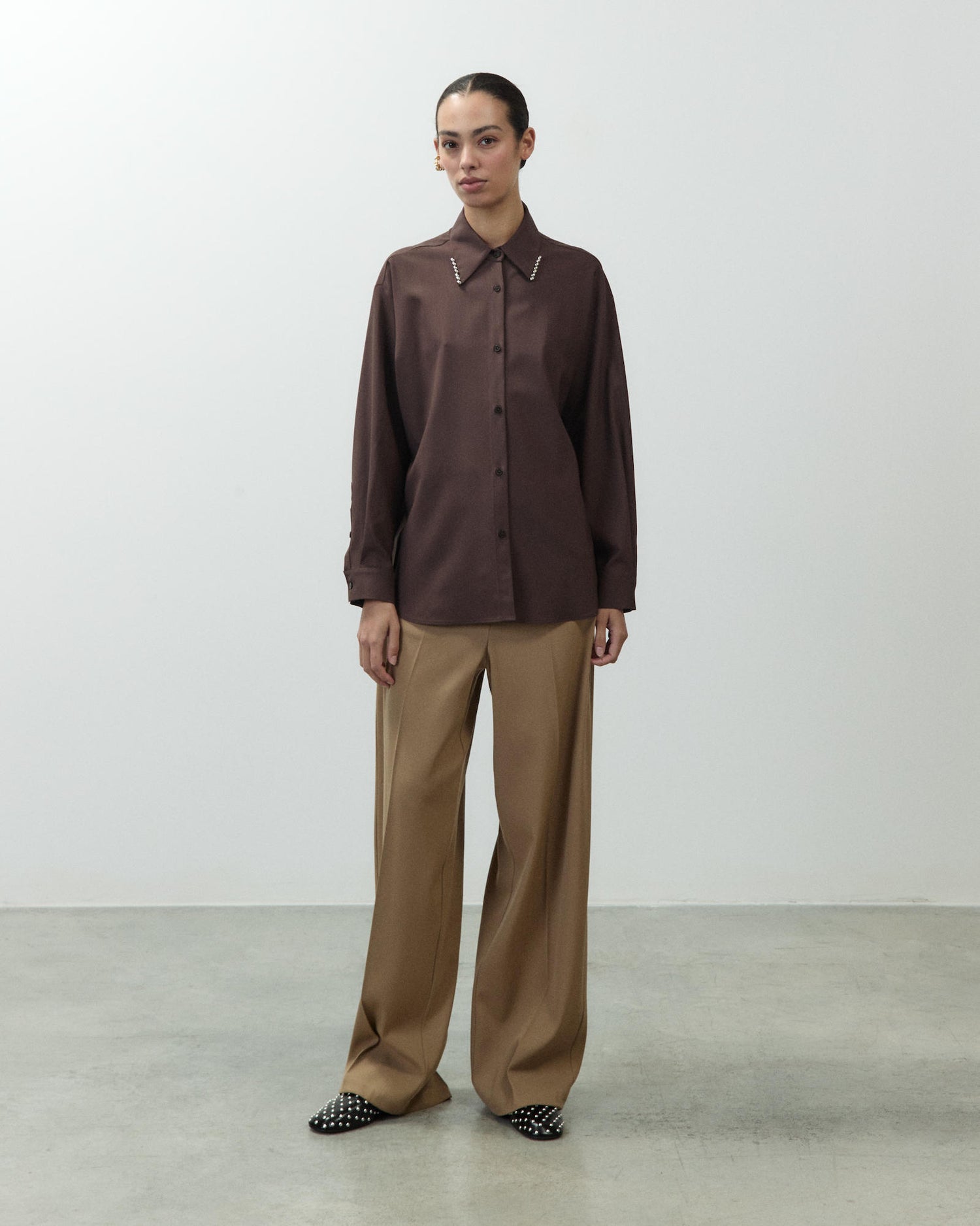 CAMICIA IN LANA CON RICAMO