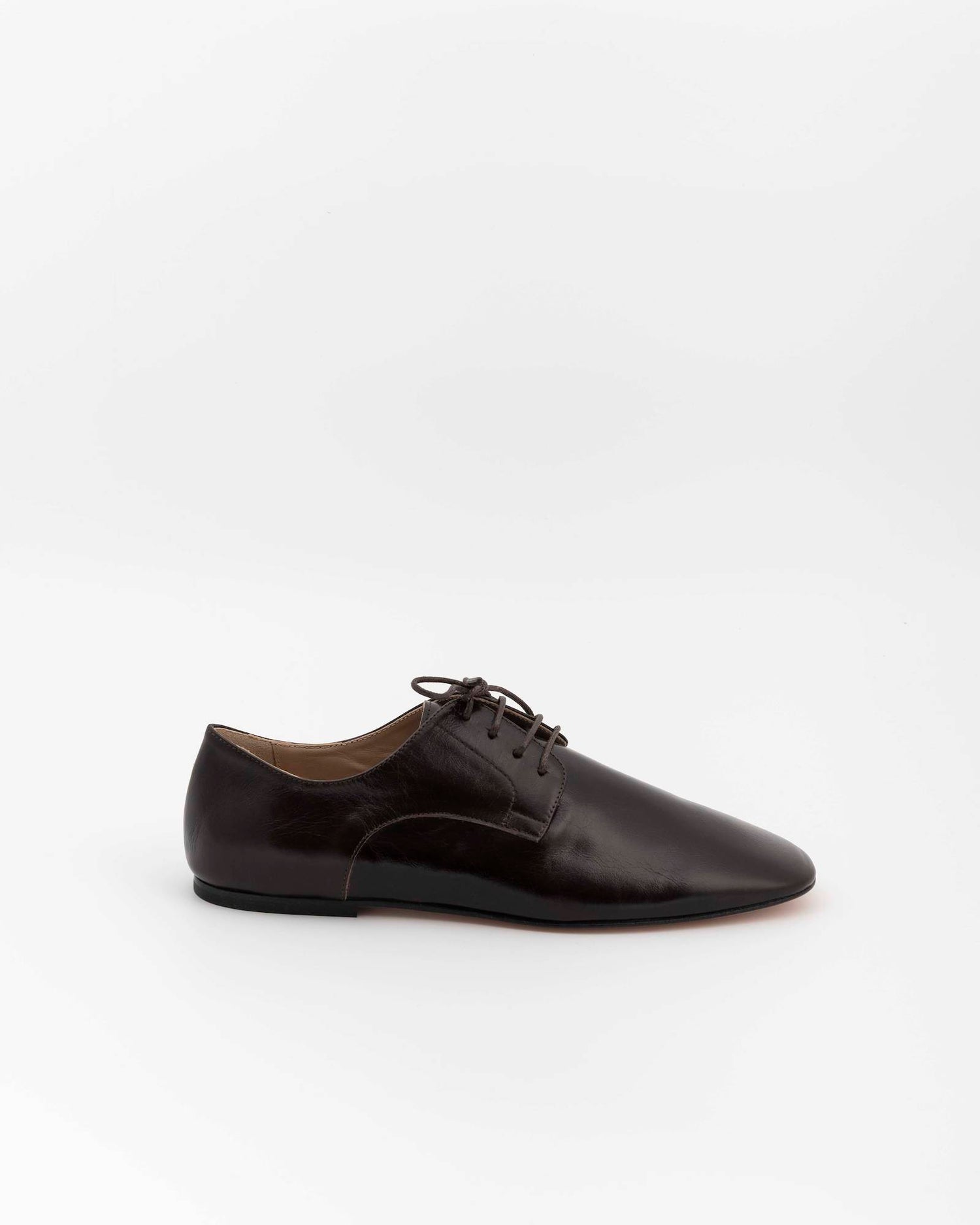 STRINGATA IN PELLE