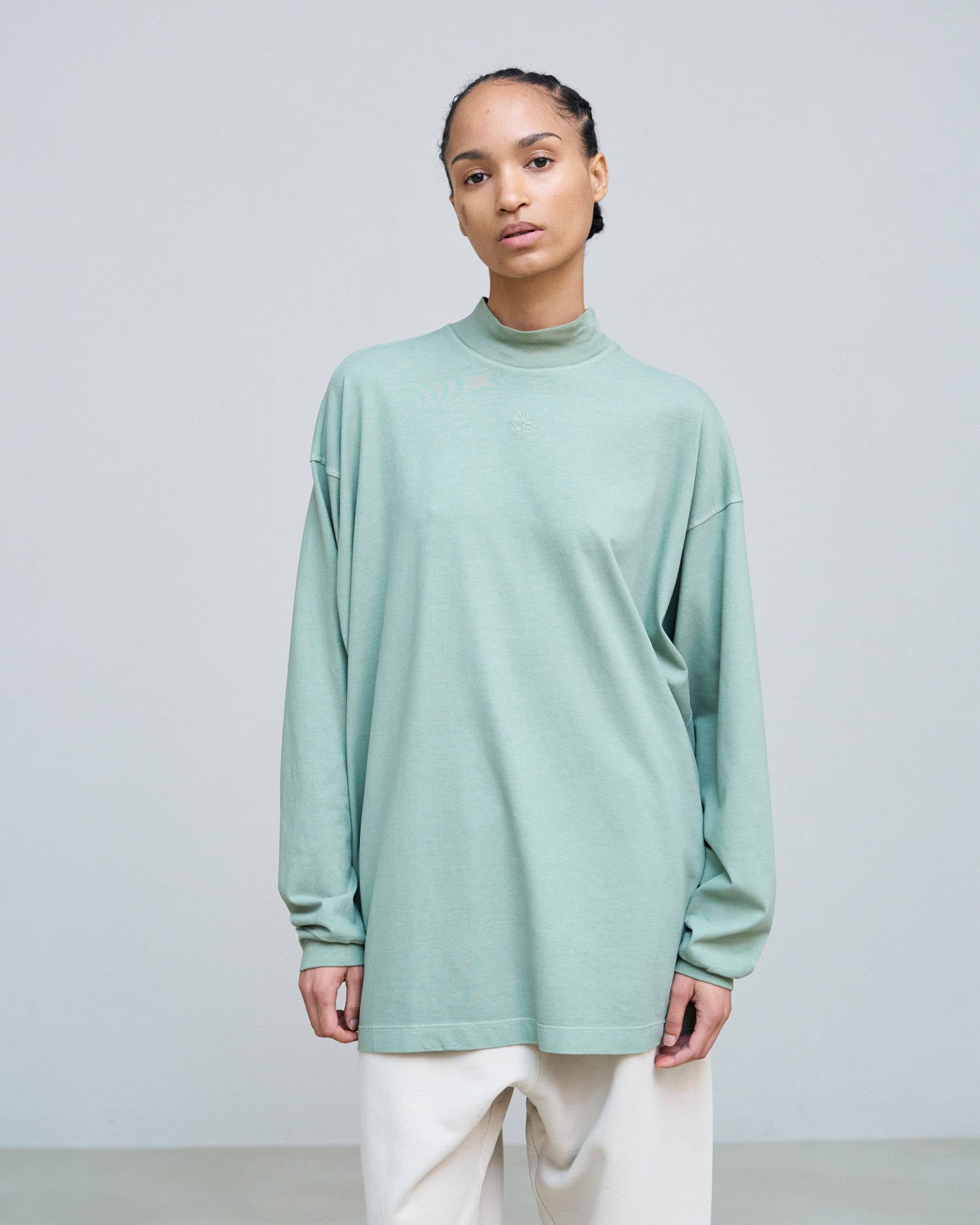 T-SHIRT A MANICA LUNGA CON RICAMO Salvia